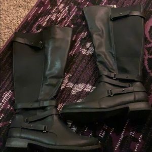 Avenue black wide calf boots 11W